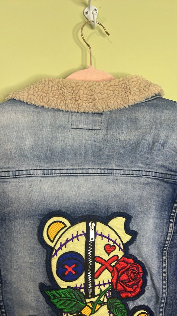 BKYS Bear Rose Embroidered Distressed Denim Jean Jacket   Medium - Picture 3 of 8